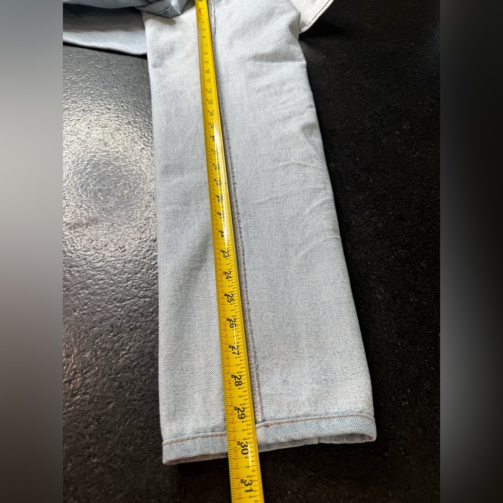 Levi's Light Blue Boyfriend Jeans custom made 30x30 - Picture 7 of 16
